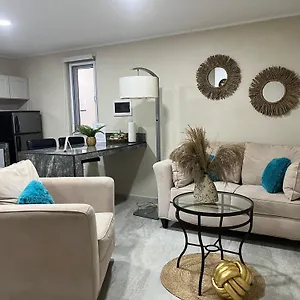 Cozy 1-bedroom Minutes Away Drive To Mangel Halto Apartment Savaneta