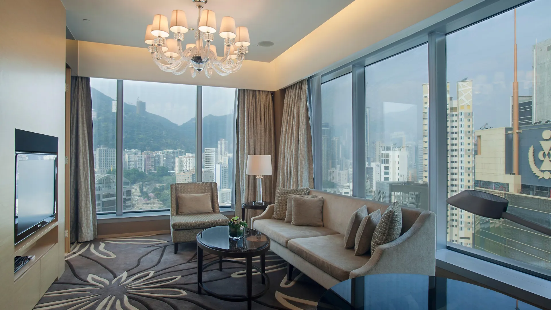 Crowne Plaza Hong Kong Causeway Bay By Ihg Hotel