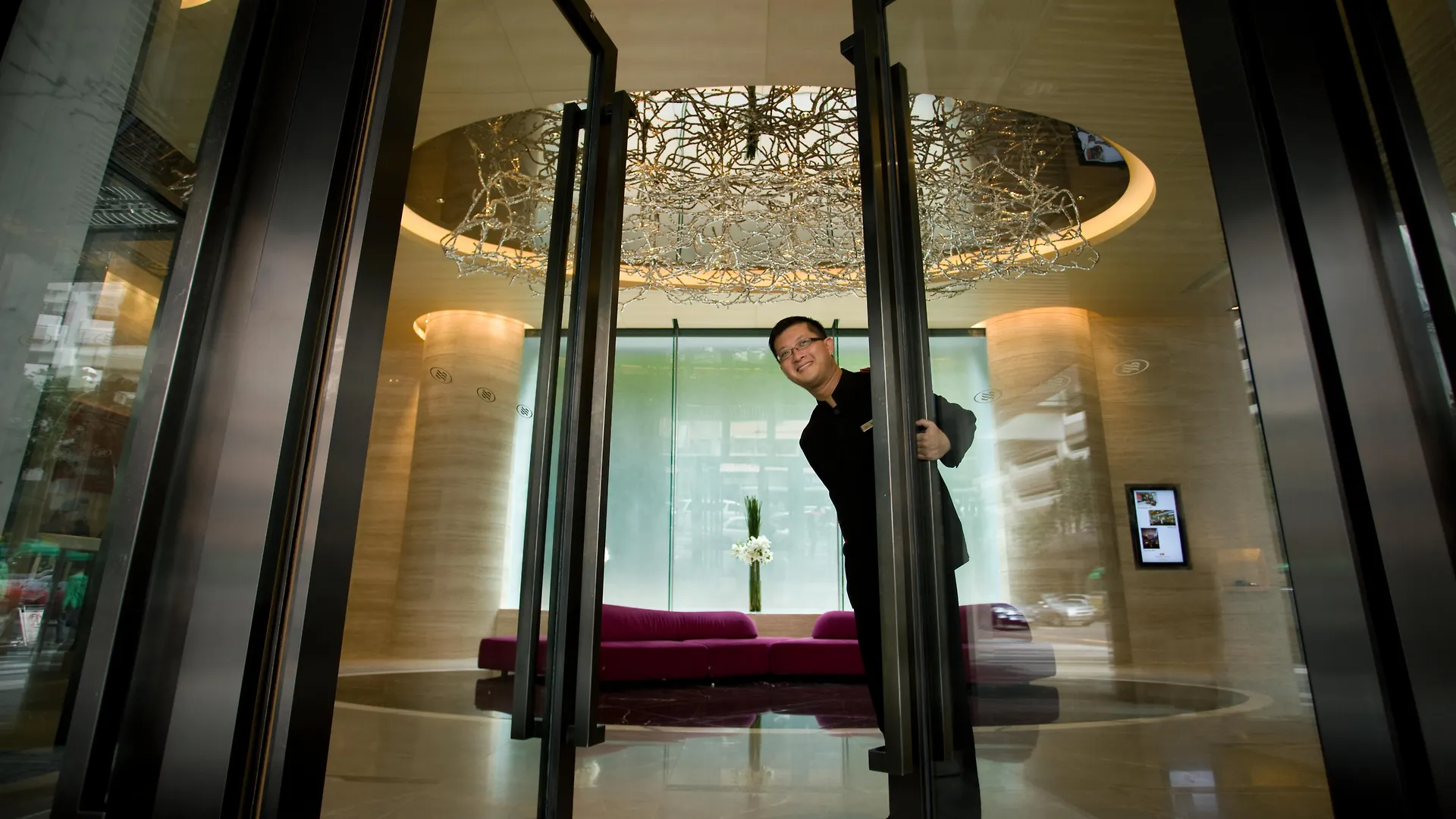Crowne Plaza Hong Kong Causeway Bay By Ihg Hotel