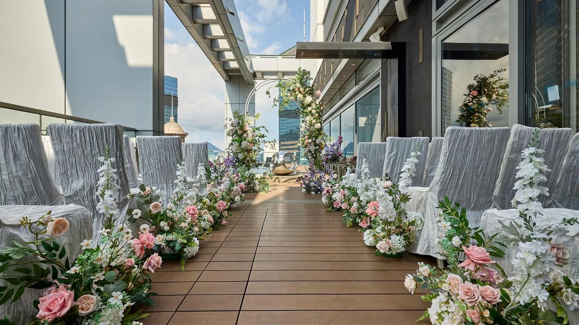 Crowne Plaza Hong Kong Causeway Bay By Ihg Hotel